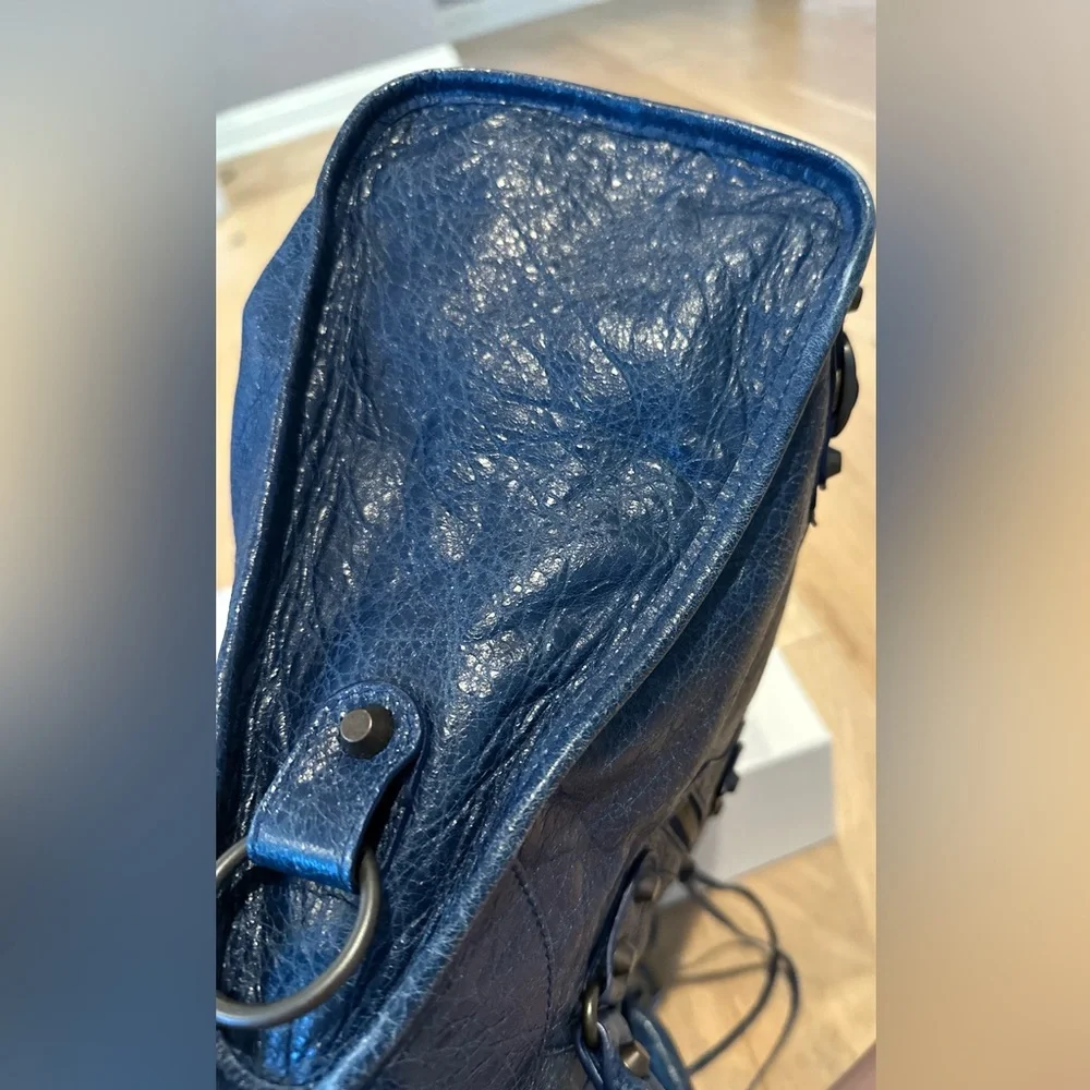 Balenciaga Classic City Bag - Picture 8 of 13